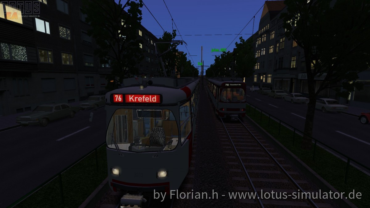 Mit der Felix spielt und seiner Community durch Düsseldorf